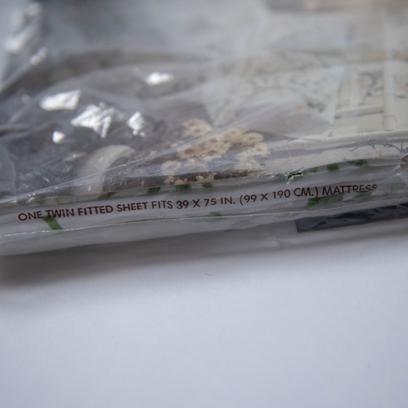 Twin Fitted Sheet | Vintage Burlington Lustersoft Daisy Spray *PLZ READ* - Picture 8 of 8